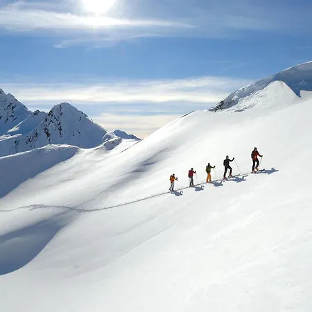 Arlberghaus Rocks Semesterbostad *