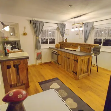 Arlberghaus Rocks * فليرش